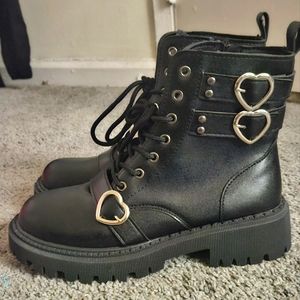Black Heart Buckle Boots SIZE 8
